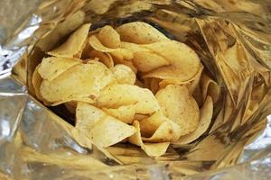 sachet de chips ou paquet de chips photo