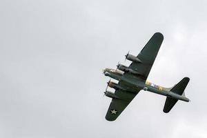 shoreham-by-sea, royaume-uni, 2014. bombardier boeing b17 sally b photo