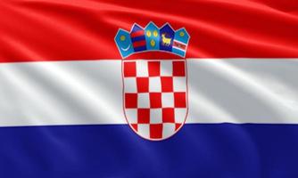 gros plan agitant le drapeau de la croatie photo