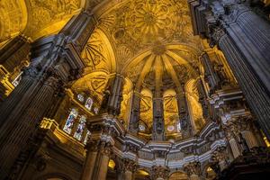 malaga, espagne, 2016. vue intérieure de la cathédrale de l'incarnation photo