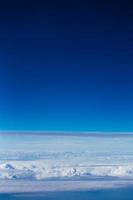 ciel et nuages depuis un avion photo