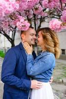 histoire d'amour. portrait de couple charmant photo