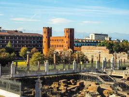 hdr porta palatina porte palatine à turin photo