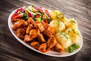 kebab - viande grillée et légumes