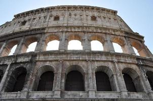 le colisée ou coliseum colosseo à rome photo