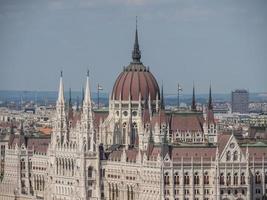 budapest au bord du danube photo