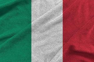 vague de drapeau de l'italie isolée sur png ou fond transparent, symboles de l'italie, modèle de bannière, carte, publicité, promotion, publicité télévisée, publicités, conception de sites Web, illustration photo
