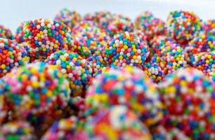 perles de bonbons multicolores amusantes photo