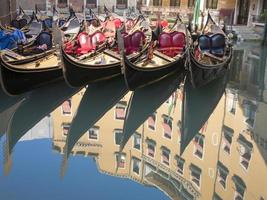 gondoles de Venise photo