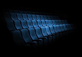 fauteuil de cinéma ou de théâtre bleu photo