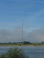 le rhin près de wesel le matin photo