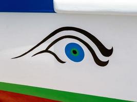 Mijas la cala, Andalousie, Espagne, 2014. symbole de l'œil sur un bateau de pêche espagnol photo