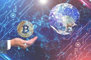 le futur concept de bitcoin remplacera l'argent actuel photo