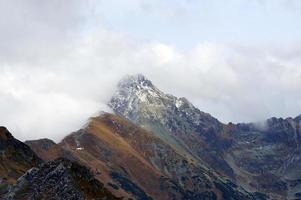 paysage de hautes montagnes tatras, pologne photo