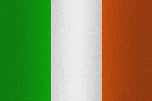 drapeau de l'irlande sur pierre photo