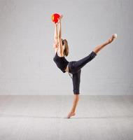 jeune fille engagée art gymnastique