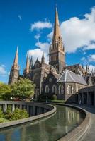cathédrale saint patrick la plus grande église de melbourne, australie. photo