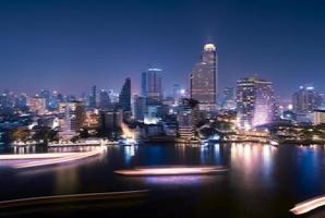 ville de bangkok pendant la nuit