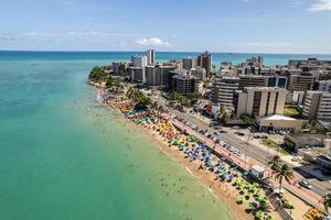 vue aérienne des plages de maceio, alagoas, région nord-est du brésil. photo