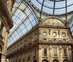 Galleria Vittorio Emanuele II, galerie marchande, Milan, Italie photo