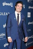 Los angeles, 12 avril - ben feldman au glaad media awards los angeles au beverly hilton hotel le 12 avril 2018 à beverly hills, ca photo