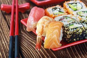 rouleaux et sushi