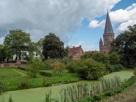 Zutphen à la rivière ijssel aux Pays-Bas photo