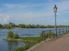 la ville de rees au bord du rhin photo