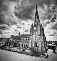 st martin in the bull ring church à birmingham, royaume-uni. noir et blanc photo