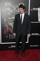 los angeles, 26 juin - benicio del toro au sicario day of the soldado premiere au théâtre du village le 26 juin 2018 à westwood, ca photo