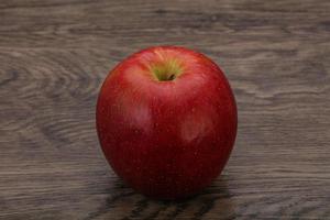 pomme rouge douce et savoureuse photo