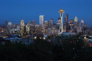 Seattle skyline dusk photo