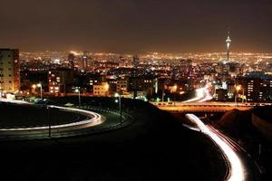 Téhéran skyline at night