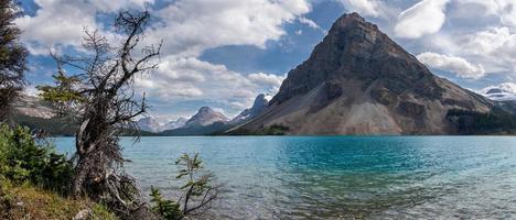 lac arc, icefield parkway, parc national banff, alberta, canada photo