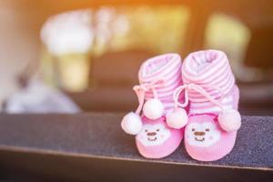 jeune couple attend un nouveau bébé photo