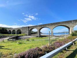 une vue sur la côte écossaise près de mallaig photo