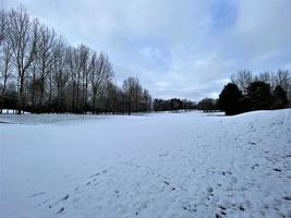 une vue sur la campagne de Whitchurch dans la neige photo