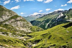 une vue sur les pyrénées du côté français photo