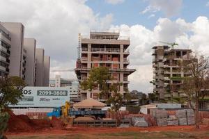 brasilia, df brésil 4 mai 2022 construction de nouveaux immeubles d'appartements dans le nord-ouest de brasilia, alias secteur noroeste photo
