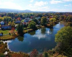 photo aérienne prise par un drone de washingtonville, new york