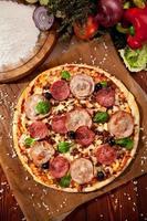 pizza à la viande photo