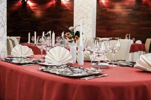 table de restaurant moderne photo