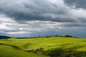 vue sur la magnifique campagne toscane photo