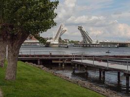 la ville de kappeln au bord de la rivière schlei photo