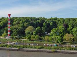 la ville de hambourg et l'elbe photo