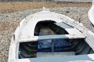 bateau de pêche artisanale, pêche locale, pêche côtière, pêche côtière photo