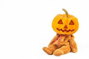 citrouilles d'halloween sur fond blanc photo