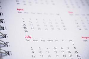 mois et dates sur le calendrier nouvel an 2017 photo