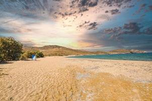 plage de psathi sur l'île d'ios, grèce photo