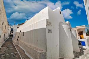 église de chora sur l'île de ios en grèce photo